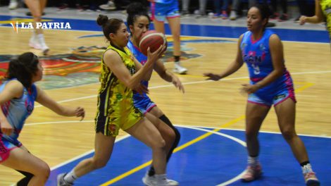 El clásico entre CAN y Carl A-Z en la Libofem